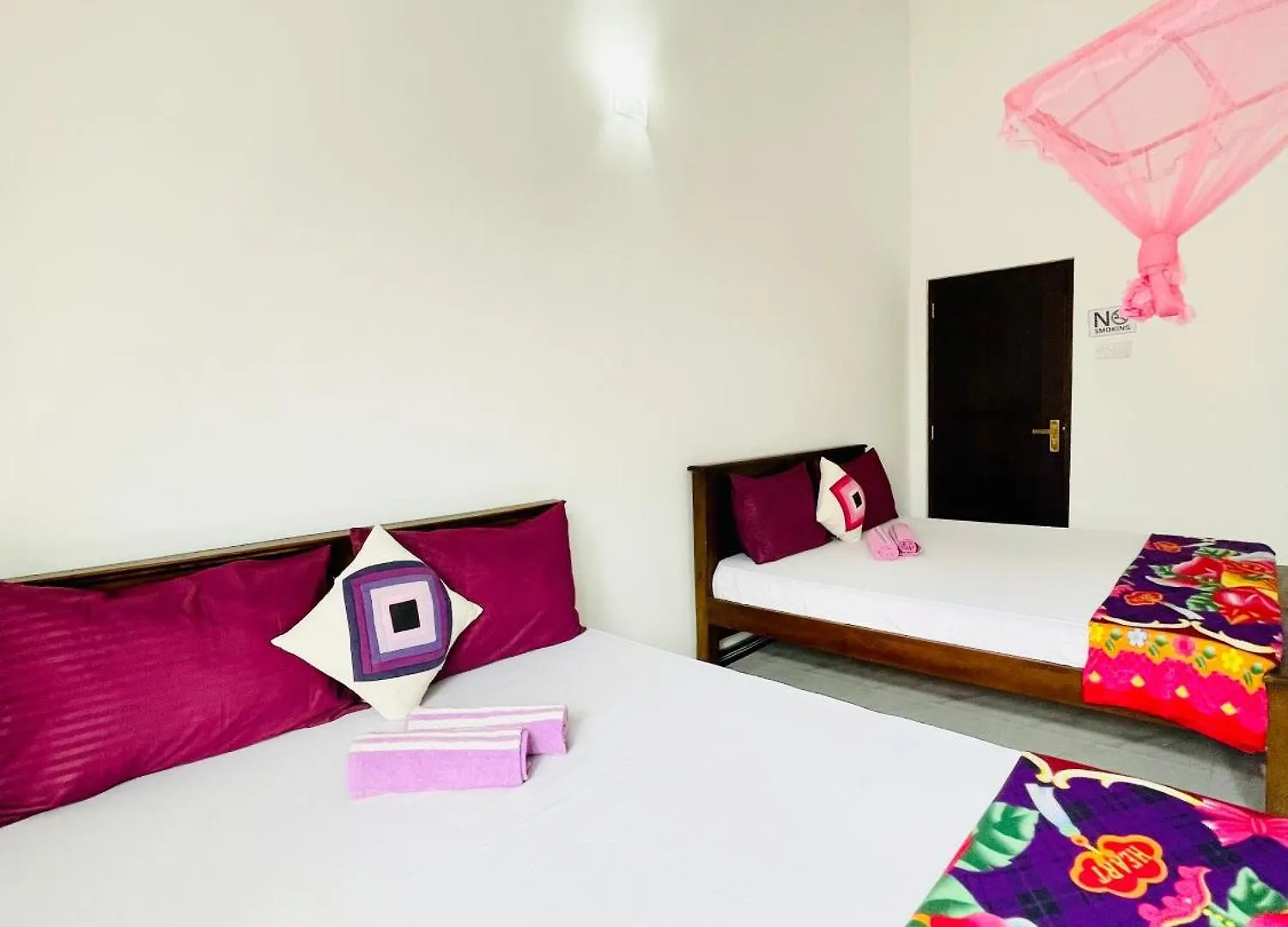 Fanisha Family Villa And Restaurant Νεγκόμπο 0*,